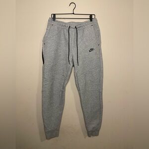 Nike Tech Joggers Sweatpants Heather Gray